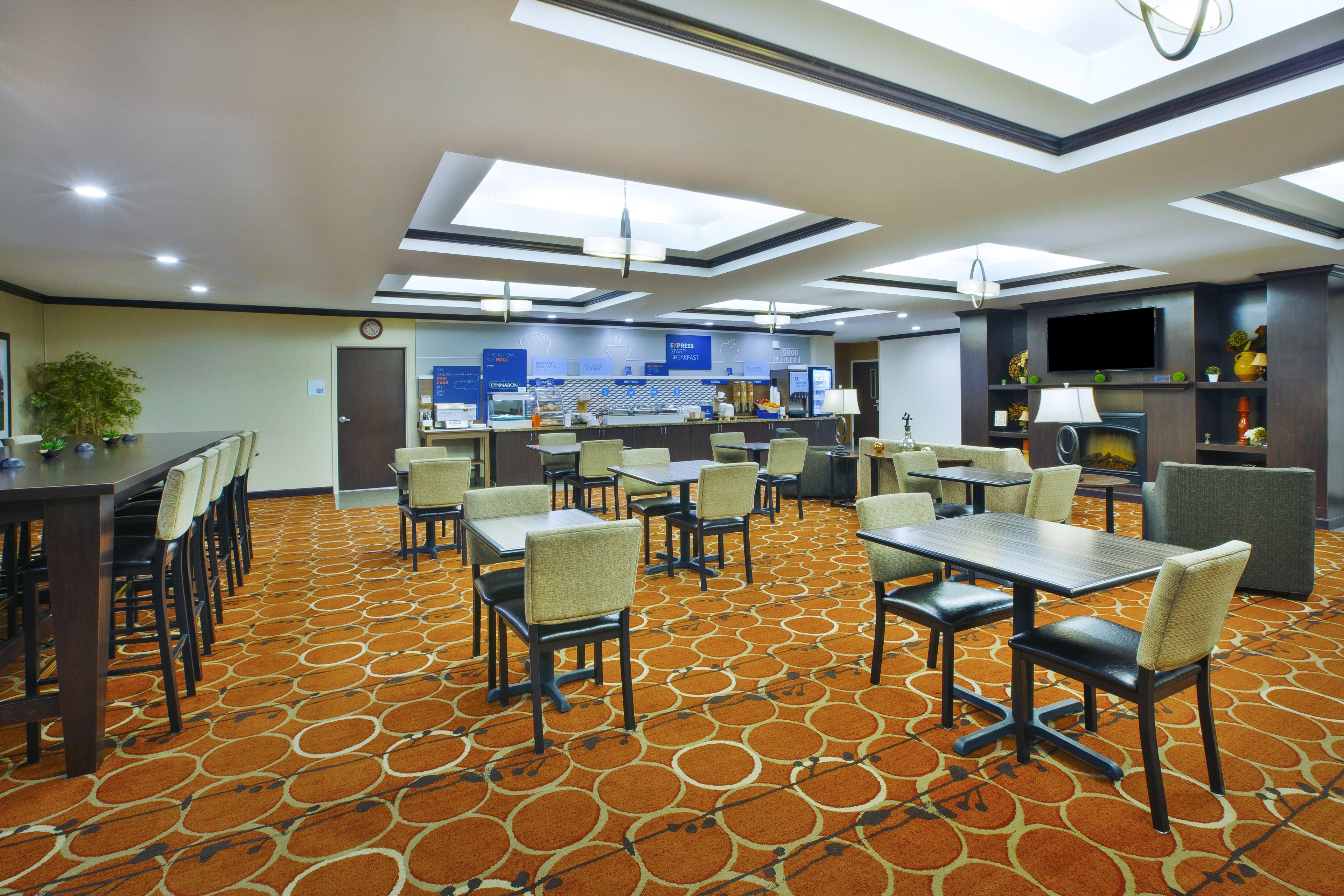 Holiday Inn Express & Suites Washington - Meadow Lands By Ihg Extérieur photo