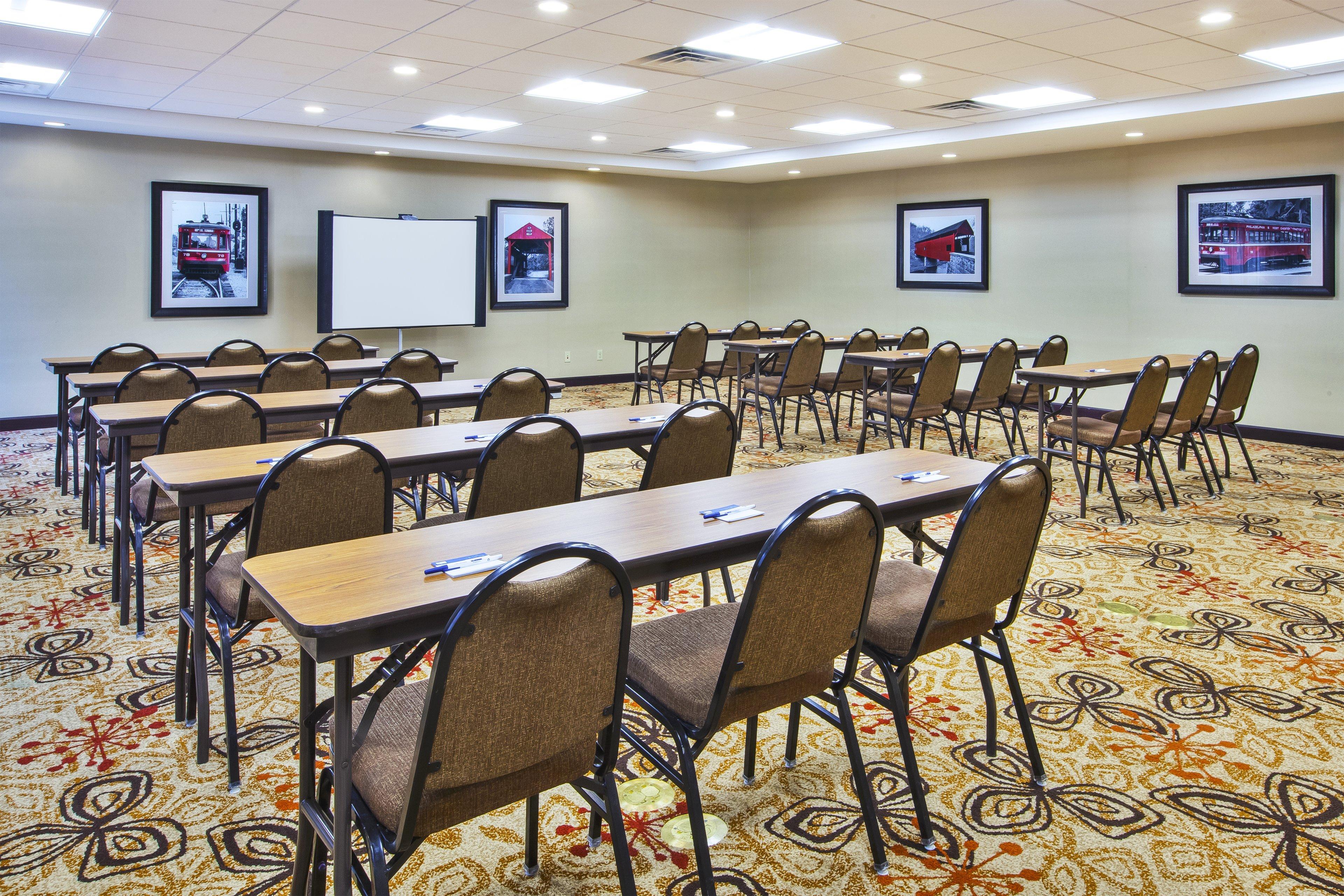 Holiday Inn Express & Suites Washington - Meadow Lands By Ihg Extérieur photo